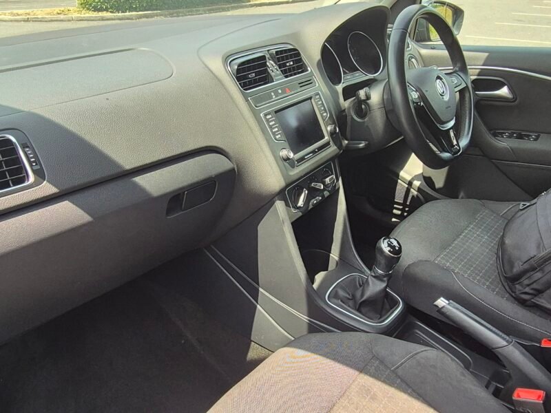 Volkswagen Polo 1.2 TSI Bluemotion SE Euro 6 (90ps)