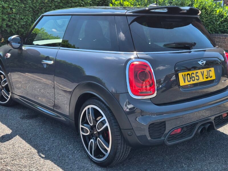 MINI Hatch 2.0 John Cooper Works Auto Euro 6 (s/s) 3dr