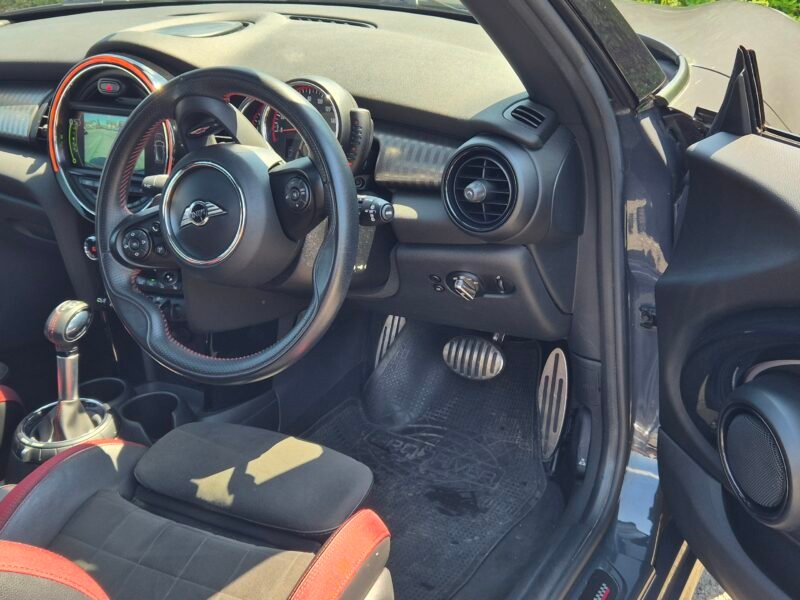MINI Hatch 2.0 John Cooper Works Auto Euro 6 (s/s) 3dr
