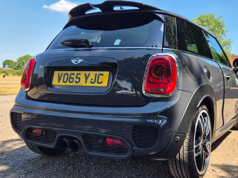 MINI Hatch 2.0 John Cooper Works Auto Euro 6 (s/s) 3dr